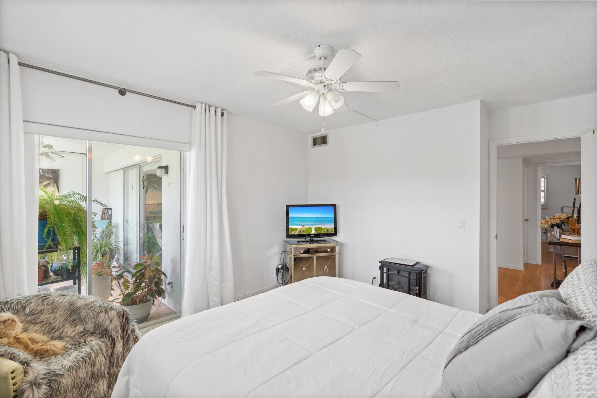 25 SE 13th Street, Unit B3, Boca Raton, FL 33432 Photo