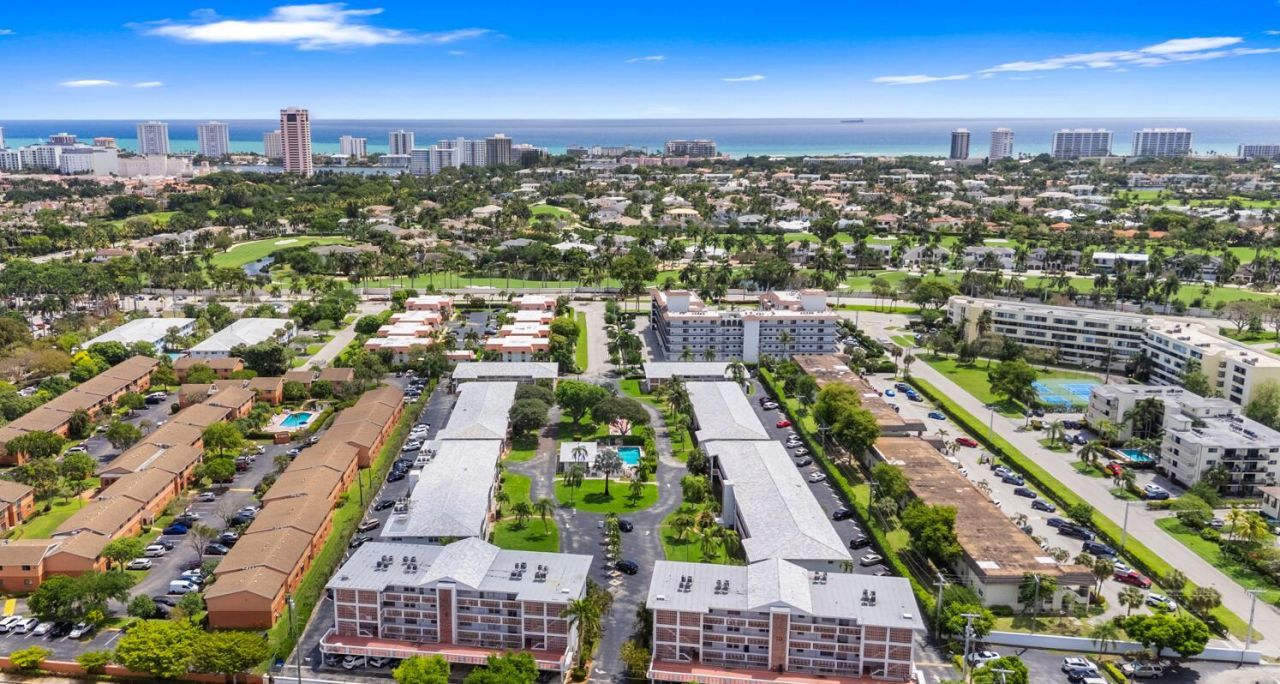 25 SE 13th Street, Unit B3, Boca Raton, FL 33432 Photo