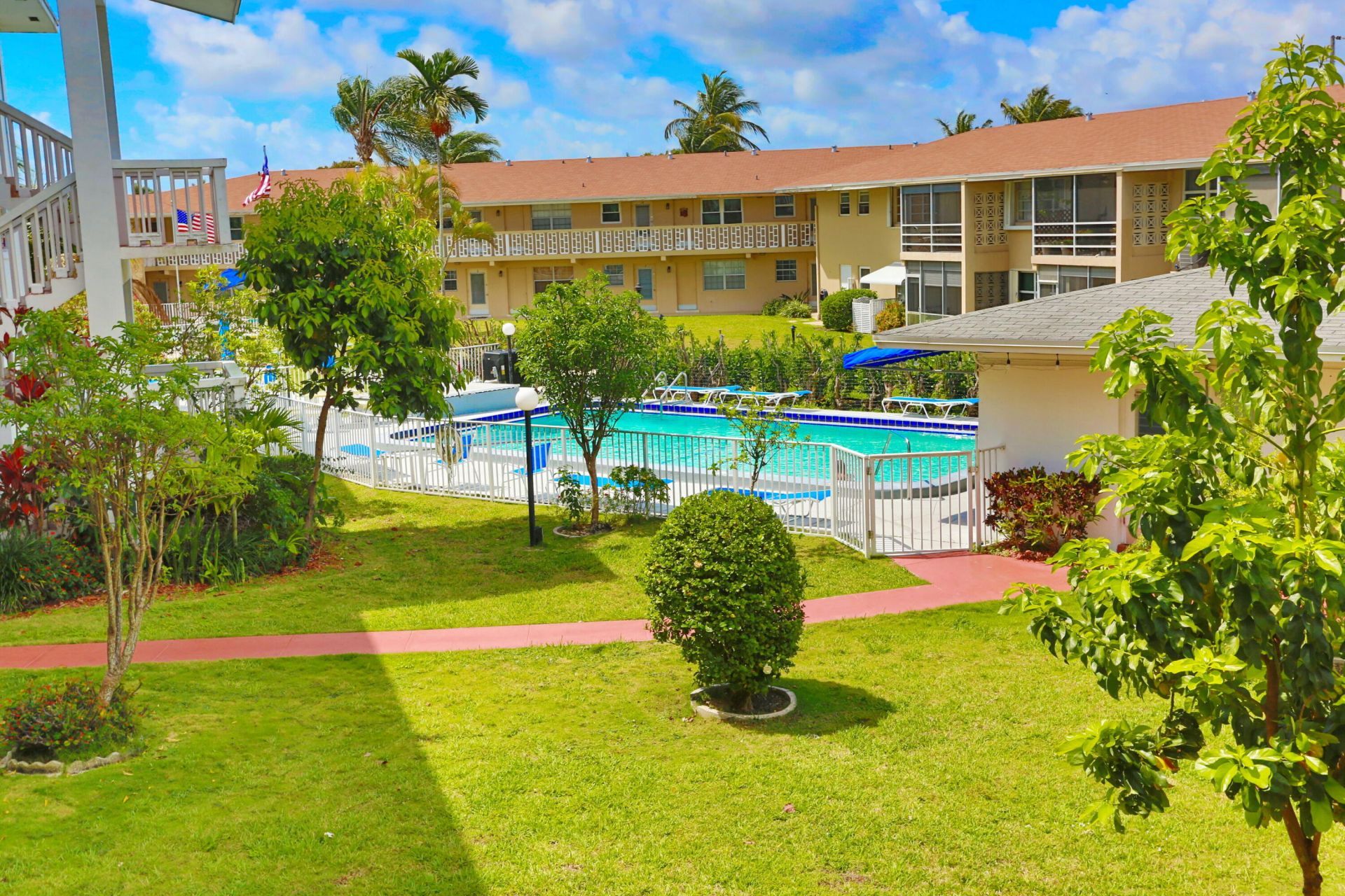 600 Pine Drive, Unit 209, Pompano Beach, FL 33060 Photo