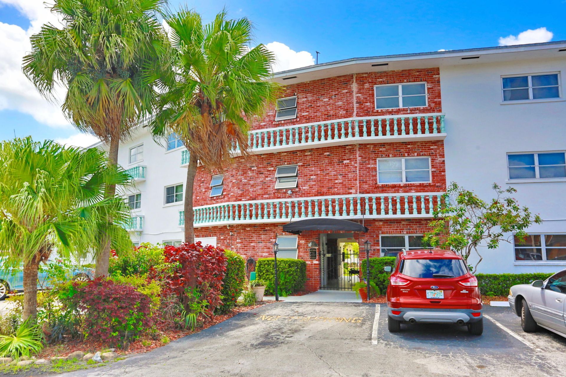 600 Pine Drive, Unit 209, Pompano Beach, FL 33060 Photo