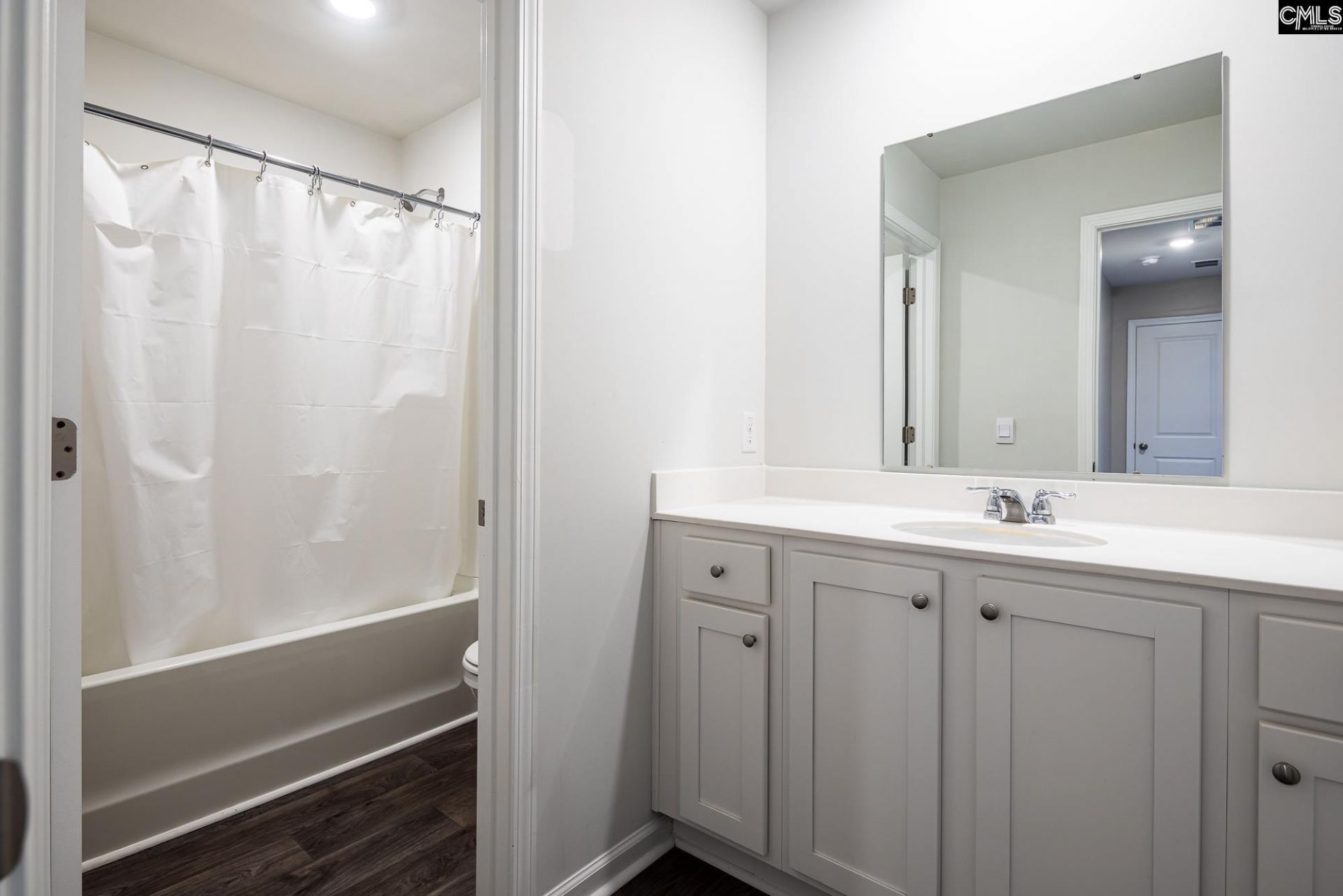 833 Kirby Court  Photo 17