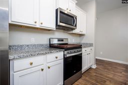 833 Kirby Court  photo 4