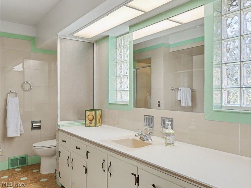 148 Rentham Road, Akron, OH 44313 Photo 17