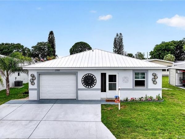 13981 Adelfa Avenue, Fort Pierce, FL 34951