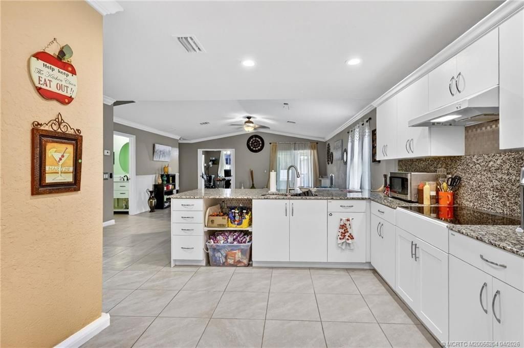 13981 Adelfa Avenue, Fort Pierce, FL 34951 Photo