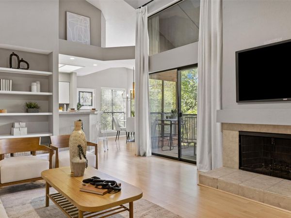 4711 Spicewood Springs RD, Unit 1-201, Austin, TX 78759