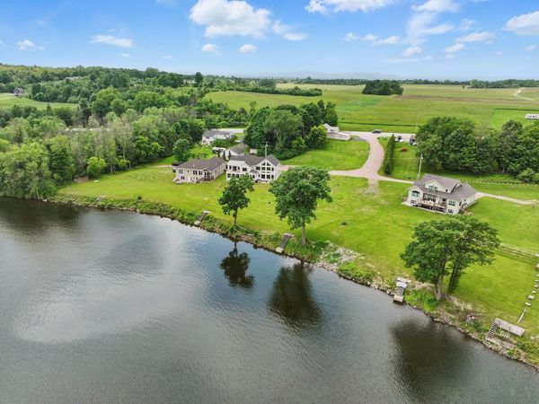 32 Phoebe Lane, Unit Lot 8, South Hero, VT 05486