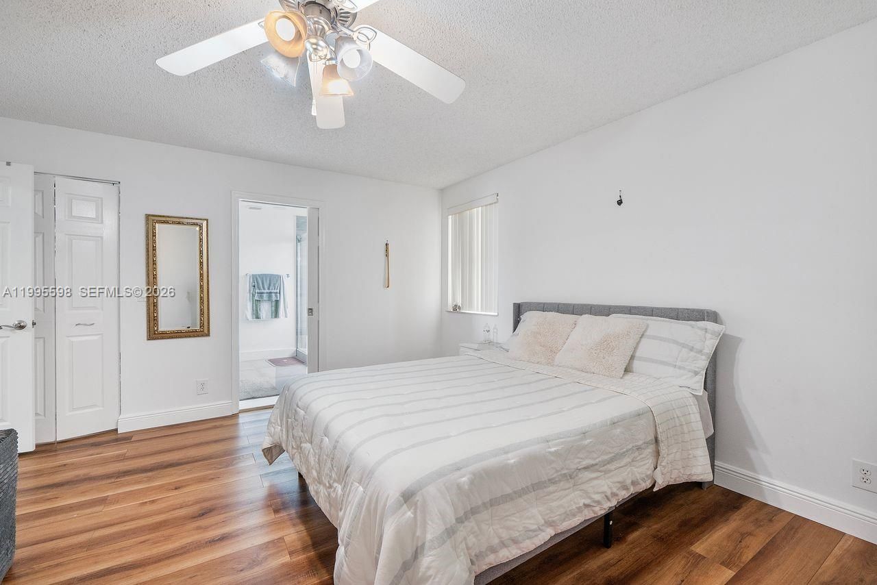 9602 NW 8th Cir, Plantation, FL 33324 Photo