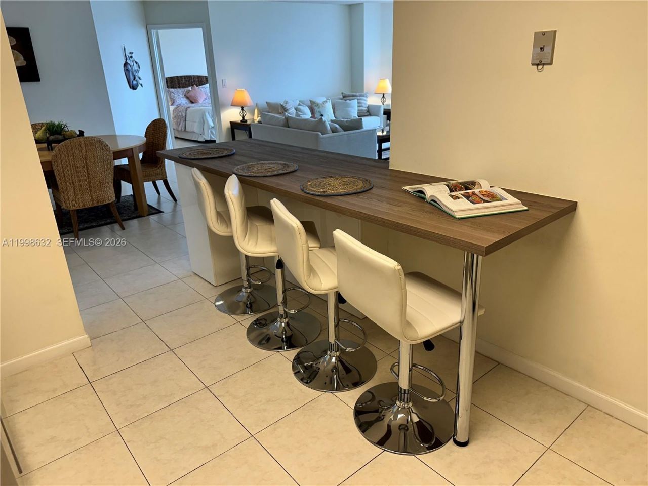 3530 Mystic Pointe Dr, Unit 2607, Aventura, FL 33180 Photo