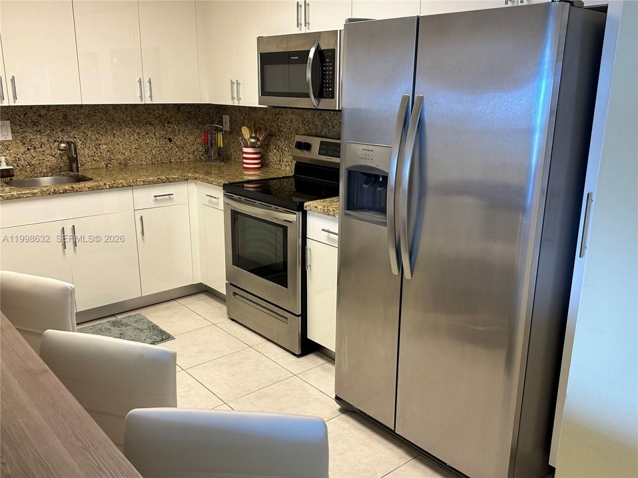3530 Mystic Pointe Dr, Unit 2607, Aventura, FL 33180 Photo
