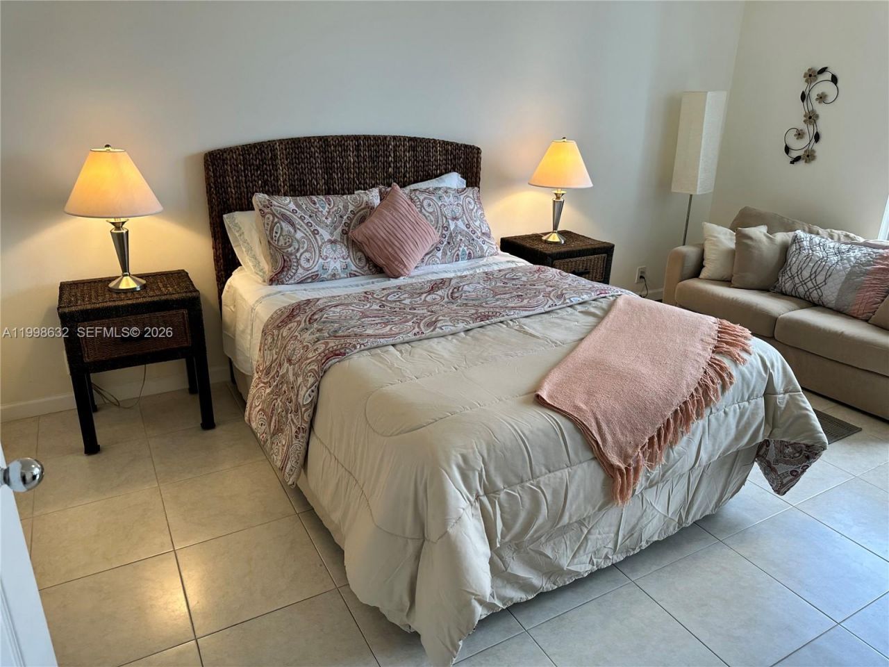 3530 Mystic Pointe Dr, Unit 2607, Aventura, FL 33180 Photo