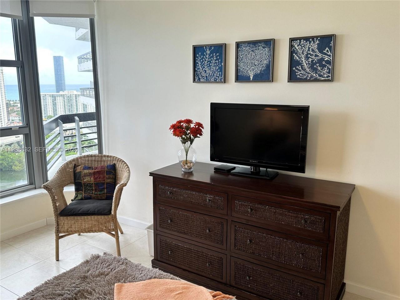3530 Mystic Pointe Dr, Unit 2607, Aventura, FL 33180 Photo
