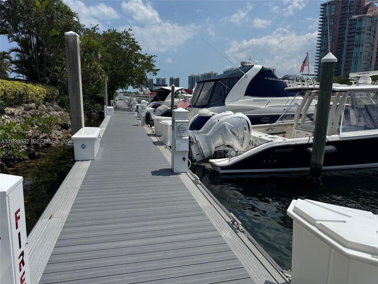 3530 Mystic Pointe Dr, Unit 2607, Aventura, FL 33180 Photo
