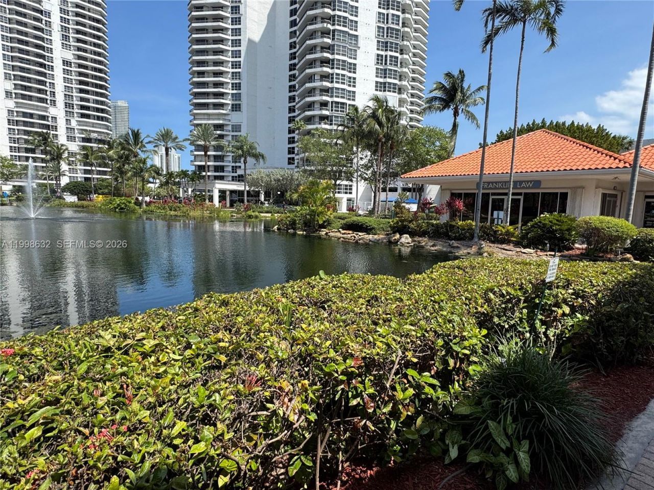 3530 Mystic Pointe Dr, Unit 2607, Aventura, FL 33180 Photo