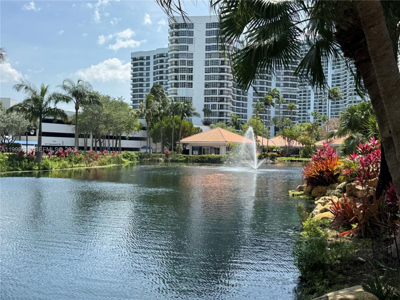 3530 Mystic Pointe Dr, Unit 2607, Aventura, FL 33180 Photo