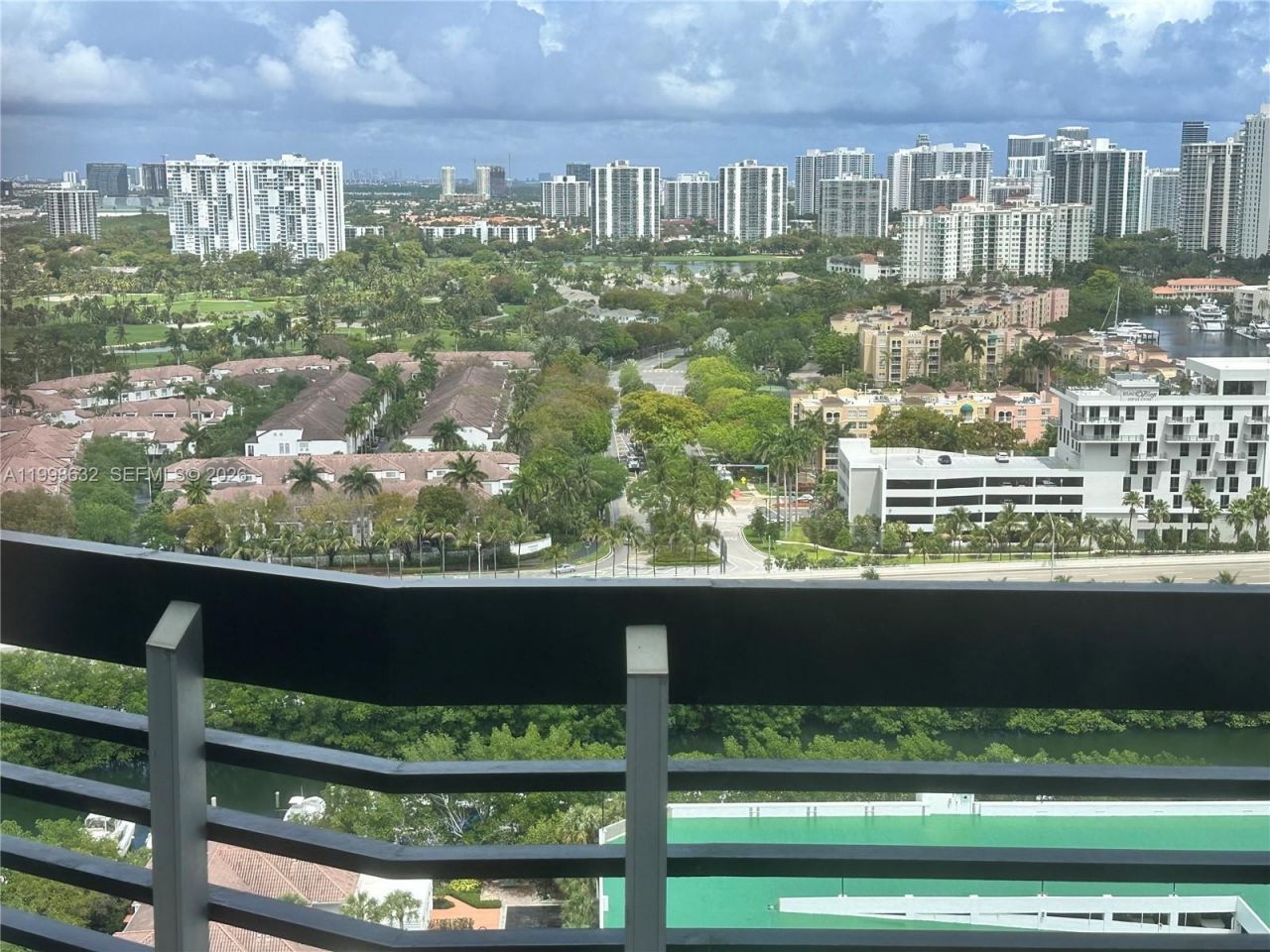 3530 Mystic Pointe Dr, Unit 2607, Aventura, FL 33180 Photo