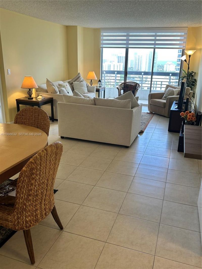 3530 Mystic Pointe Dr, Unit 2607, Aventura, FL 33180 Photo