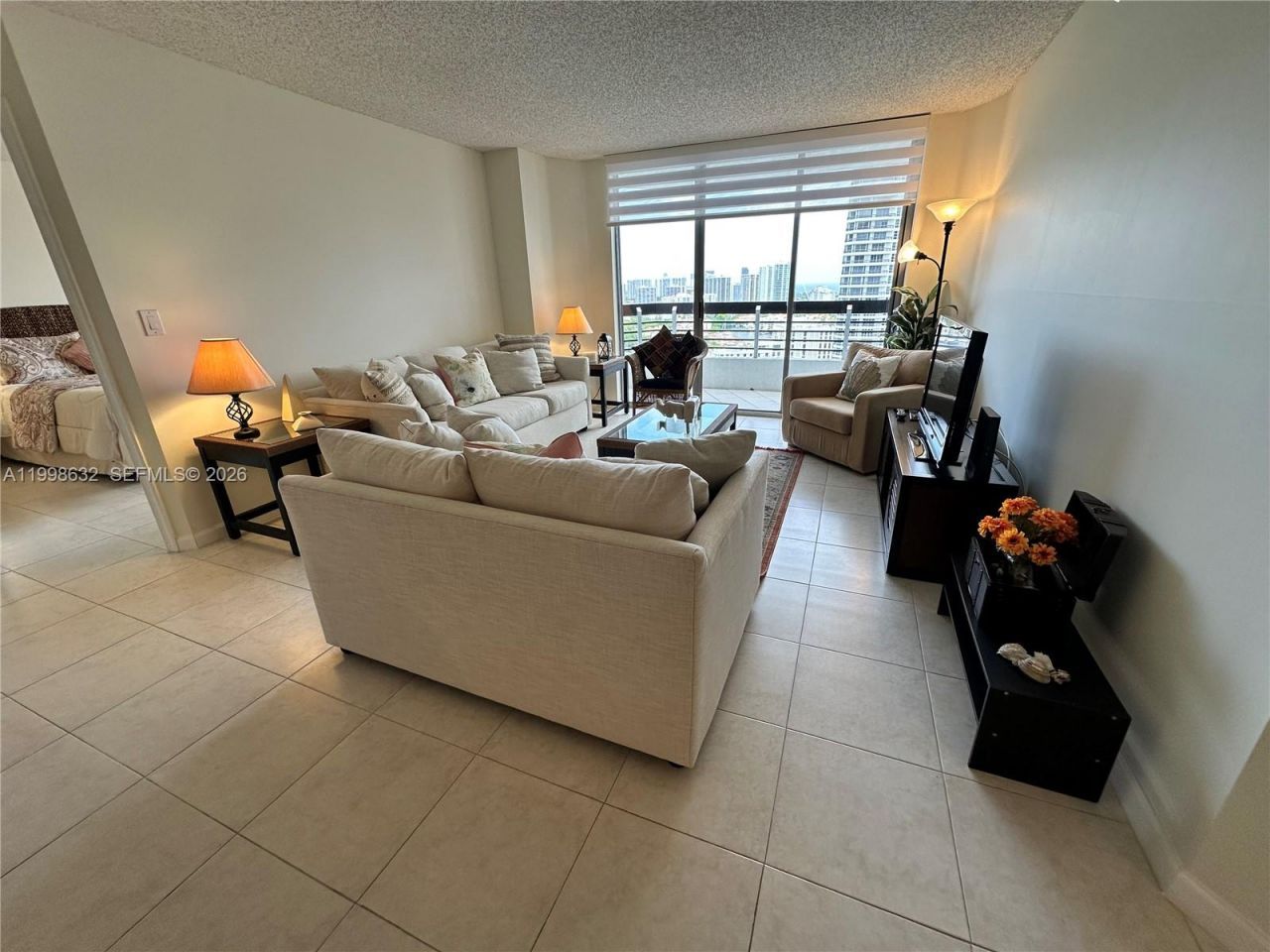 3530 Mystic Pointe Dr, Unit 2607, Aventura, FL 33180 Photo