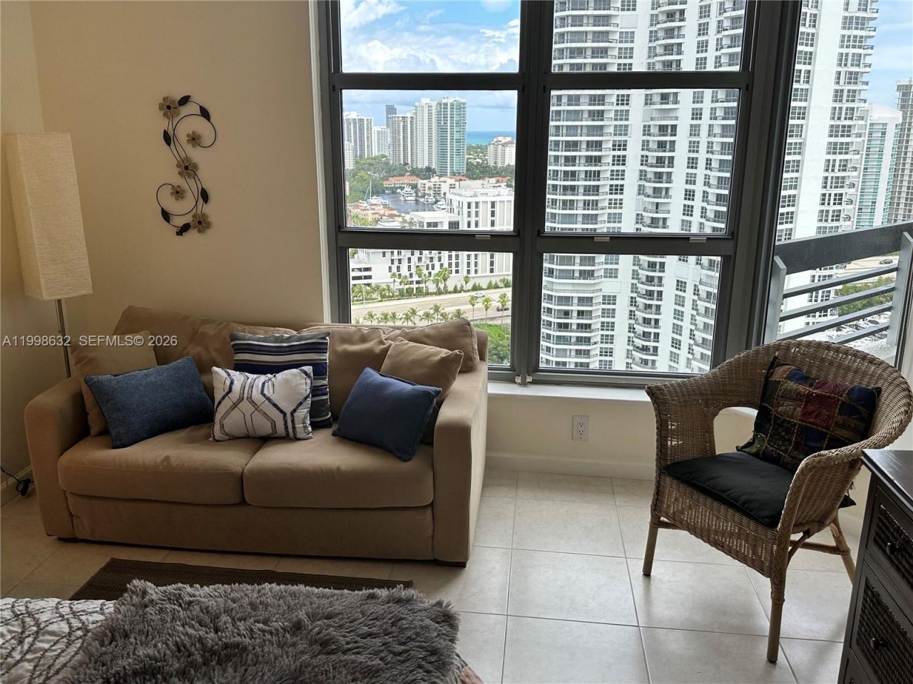 3530 Mystic Pointe Dr, Unit 2607, Aventura, FL 33180 Photo