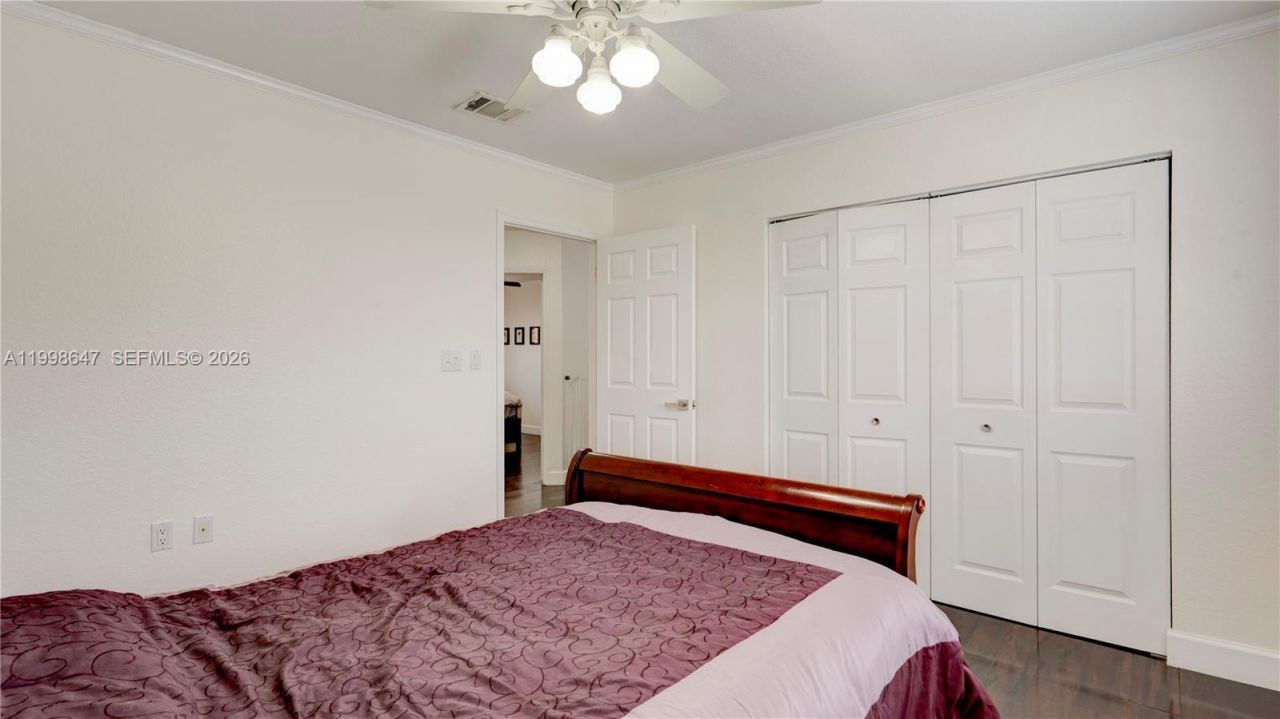 1237 NW 125th Ter, Sunrise, FL 33323 Photo