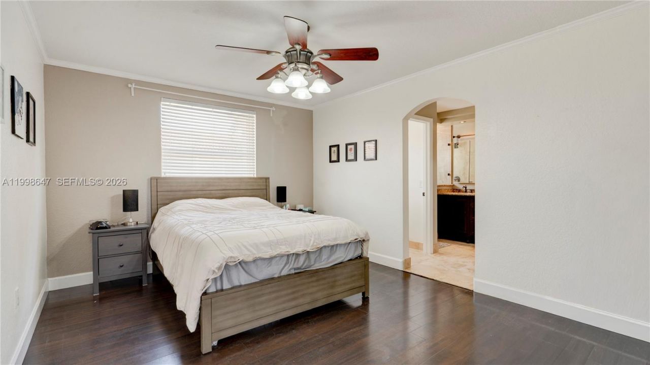 1237 NW 125th Ter, Sunrise, FL 33323 Photo