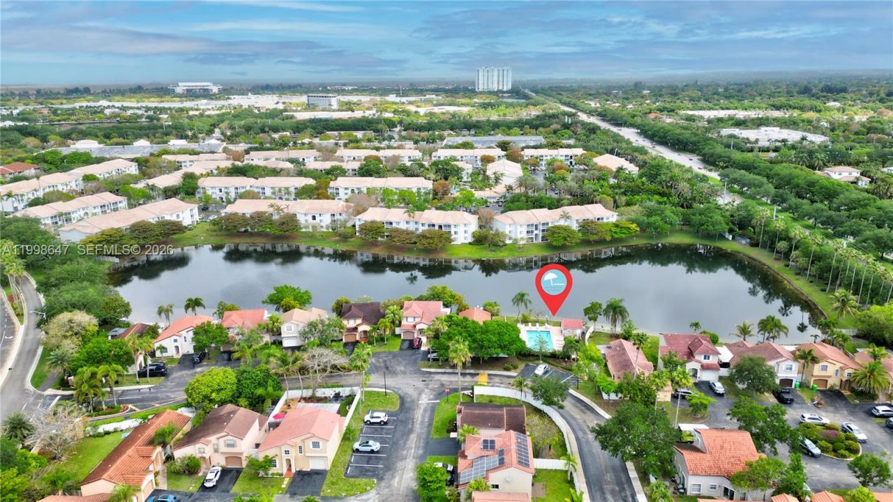 1237 NW 125th Ter, Sunrise, FL 33323 Photo