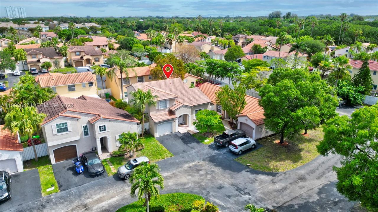 1237 NW 125th Ter, Sunrise, FL 33323 Photo