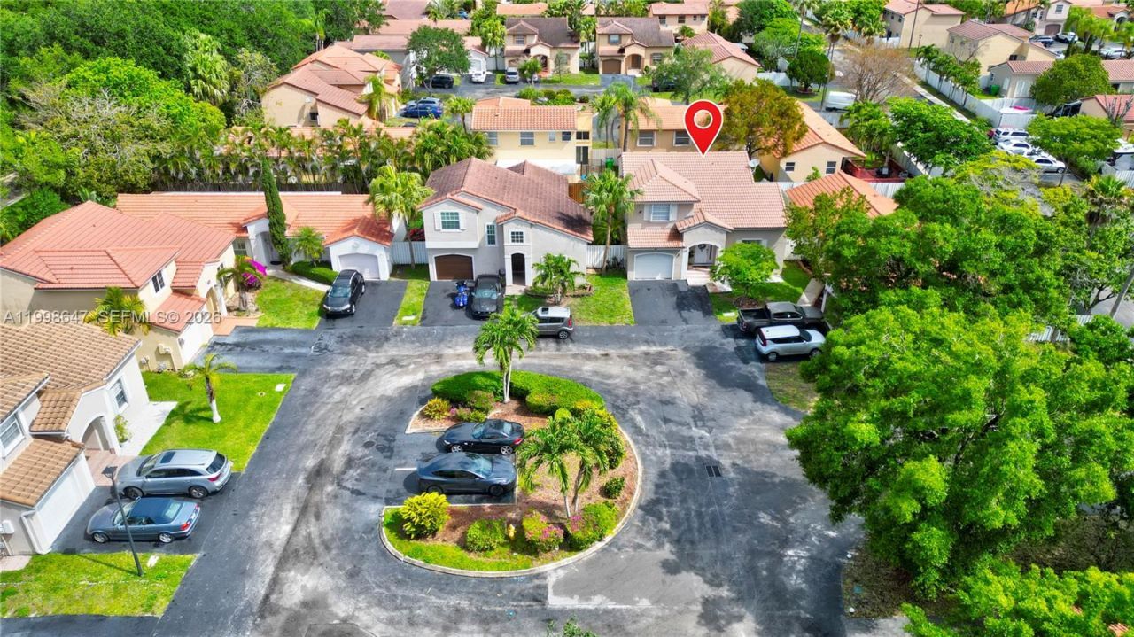 1237 NW 125th Ter, Sunrise, FL 33323 Photo
