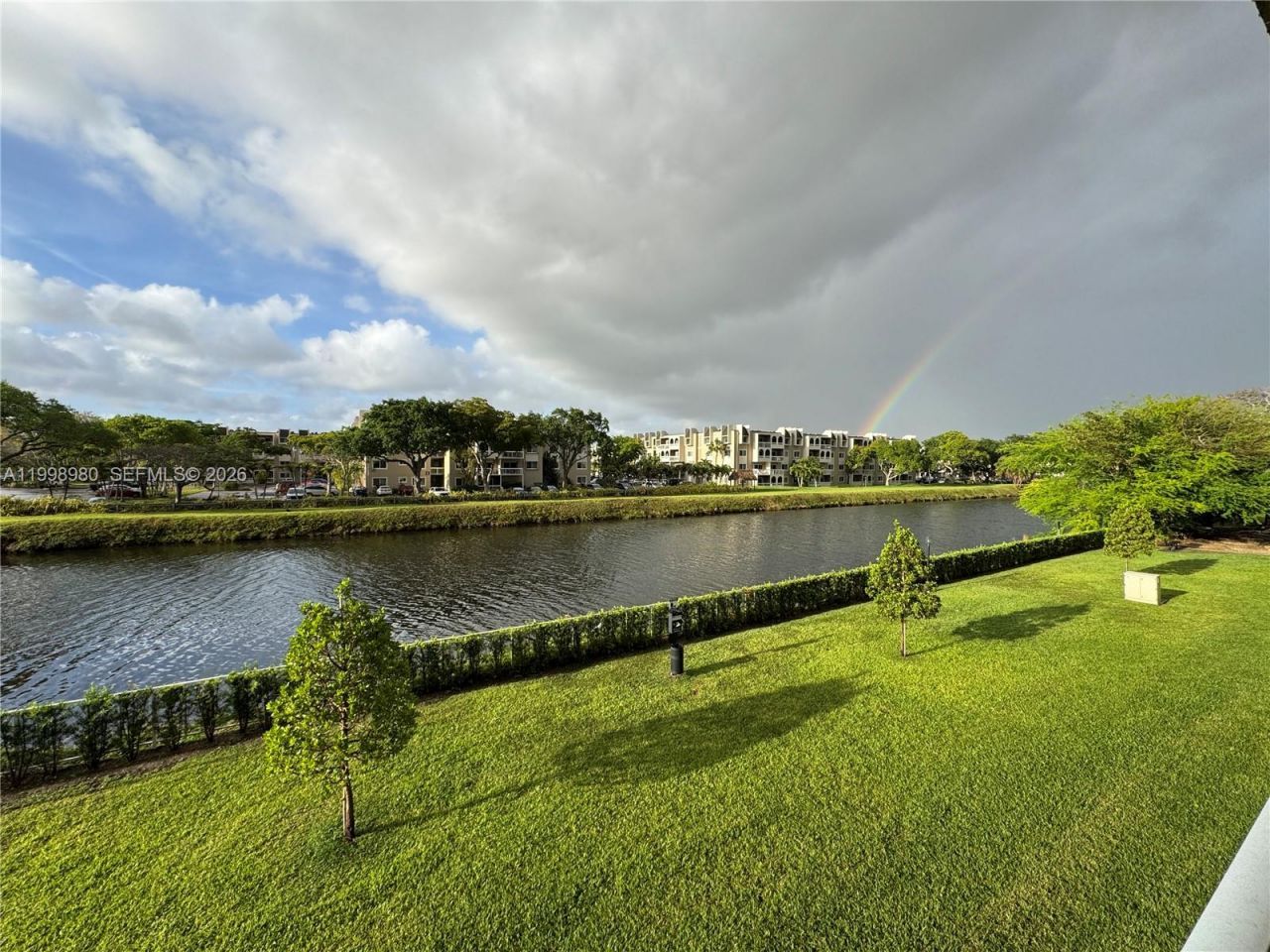 7787 SW 86th St, Unit E-206, Miami, FL 33143 Photo