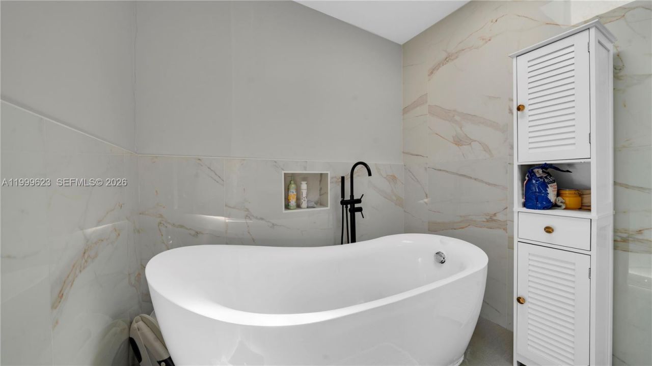 5316 Jackson St, Hollywood, FL 33021 Photo