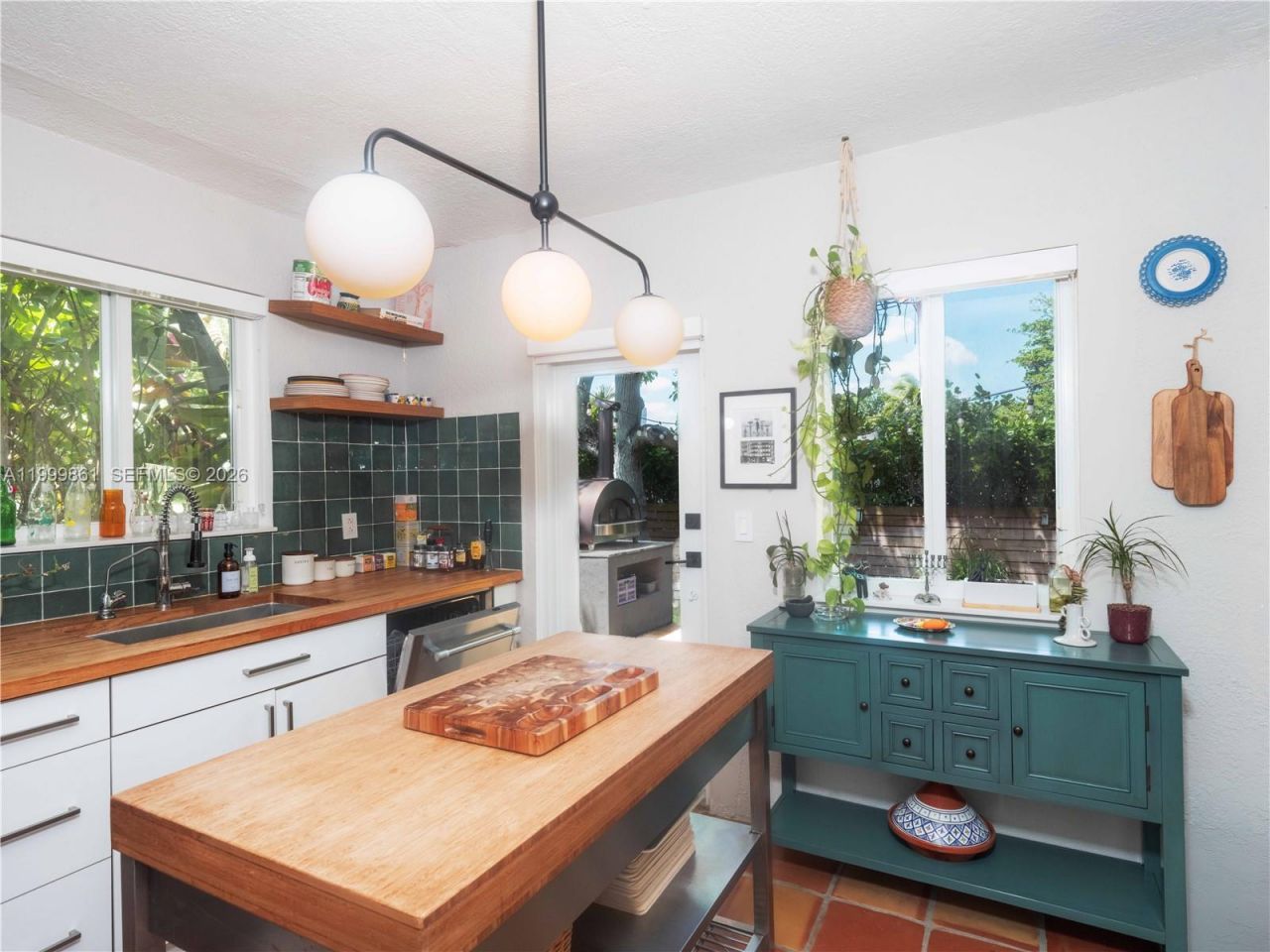 455 NE 111th St, Miami, FL 33161 Photo