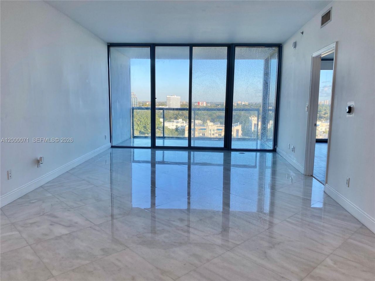 601 NE 36th St, Unit 1103, Miami, FL 33137 Photo