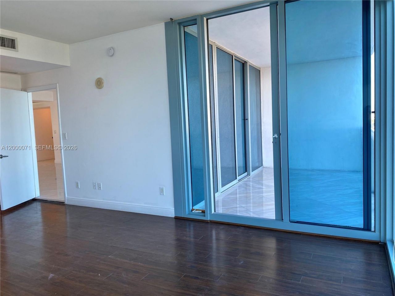 601 NE 36th St, Unit 1103, Miami, FL 33137 Photo