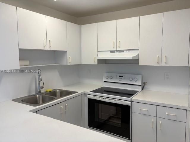 8231 NW 8th St, Unit 2-102, Miami, FL 33126 Photo