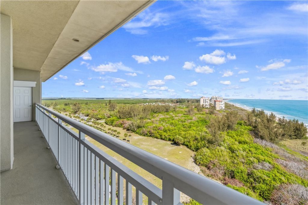 3702 N Highway A1a, Unit PH1, Hutchinson Island, FL 34949 Photo