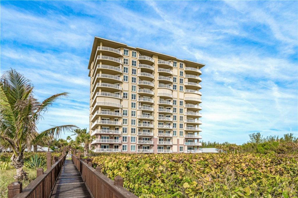 3702 N Highway A1a, Unit PH1, Hutchinson Island, FL 34949 Photo
