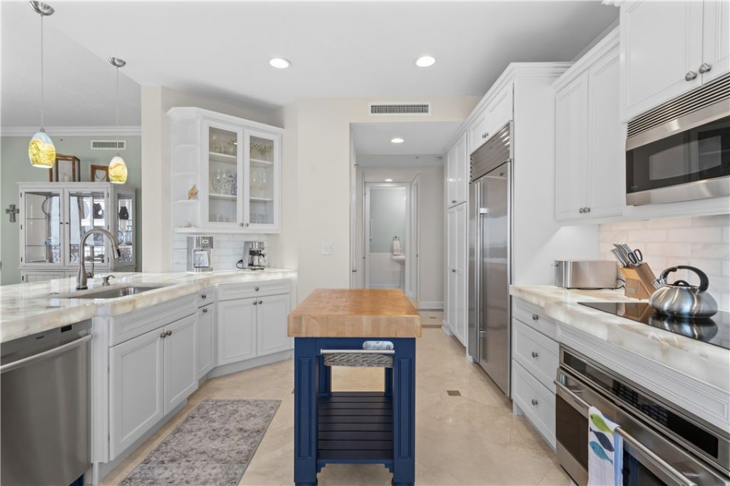 3702 N Highway A1a, Unit PH1, Hutchinson Island, FL 34949 Photo