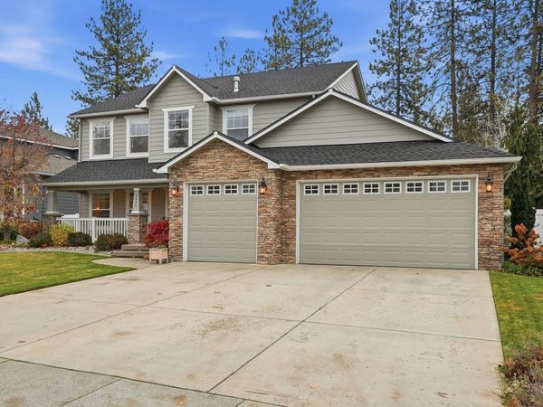 9006 N Rosebury Ln, Spokane, WA 99208