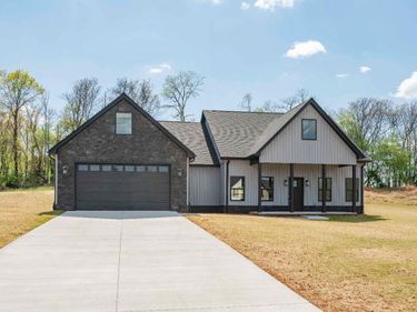 1121 Live Oak Court, Forest, VA 24551