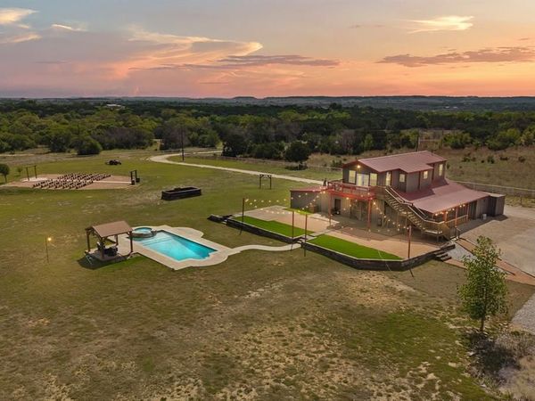 3119 County Road 2730 , Glen Rose, TX 76043