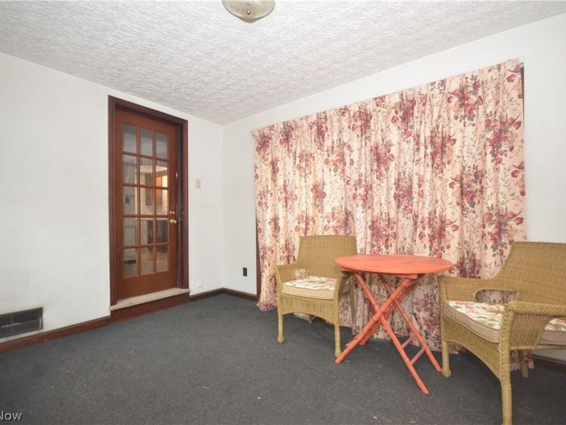 1601 Tonawanda Avenue, Akron, OH 44305 Photo 14