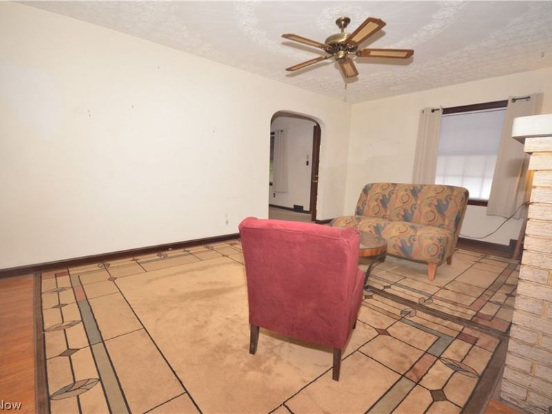 1601 Tonawanda Avenue, Akron, OH 44305 Photo 8