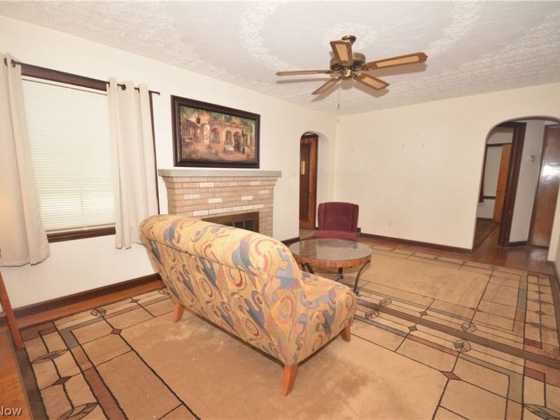 1601 Tonawanda Avenue, Akron, OH 44305 Photo 9