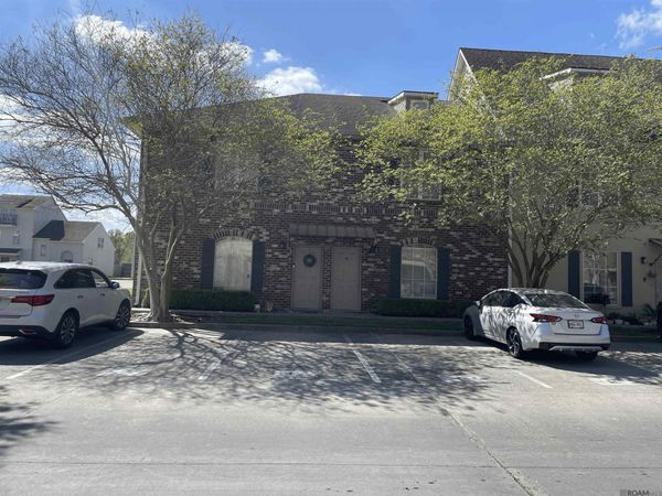 2405 Brightside Dr, Unit #7, Baton Rouge, LA 70820