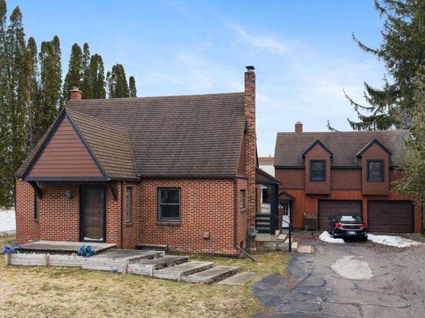 1101 Kalamazoo St, Petoskey, MI 49770