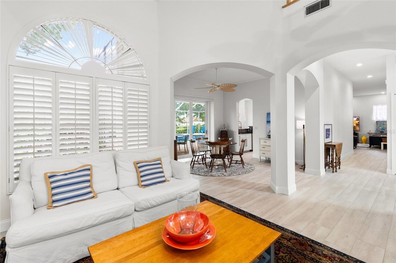 4815 Queen Palm Terrace Ne, Saint Petersburg, FL 33703 Photo