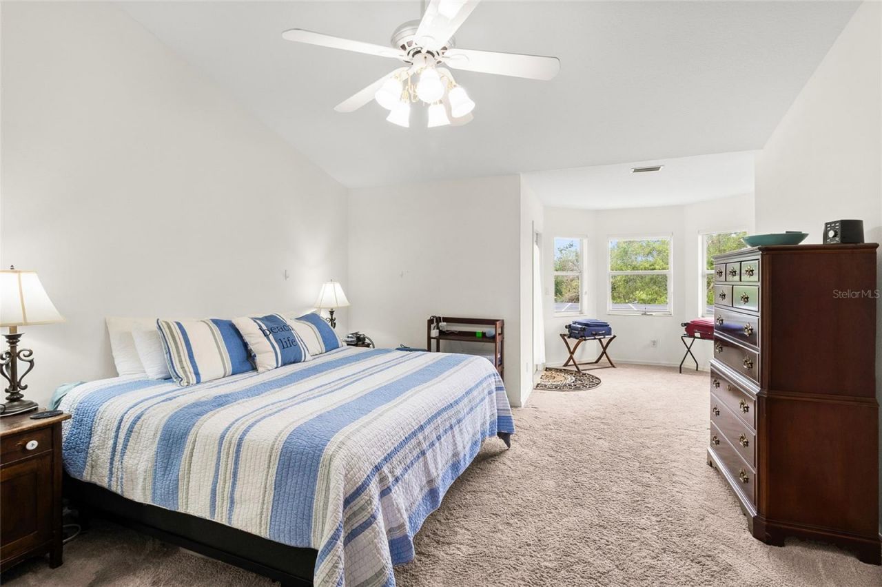 4815 Queen Palm Terrace Ne, Saint Petersburg, FL 33703 Photo