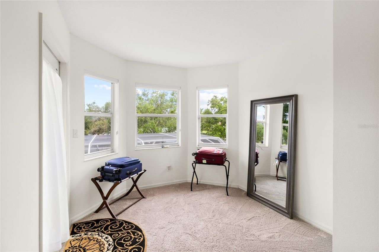 4815 Queen Palm Terrace Ne, Saint Petersburg, FL 33703 Photo