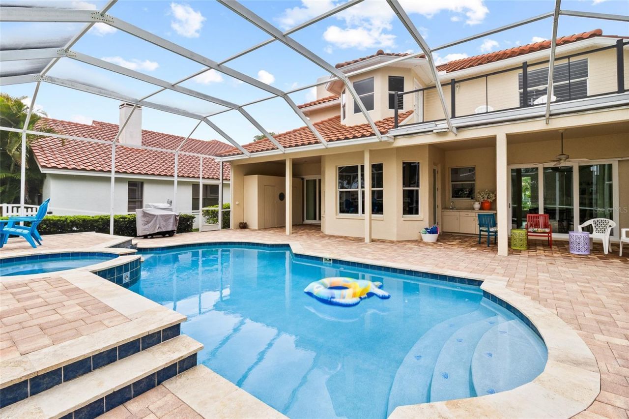 4815 Queen Palm Terrace Ne, Saint Petersburg, FL 33703 Photo