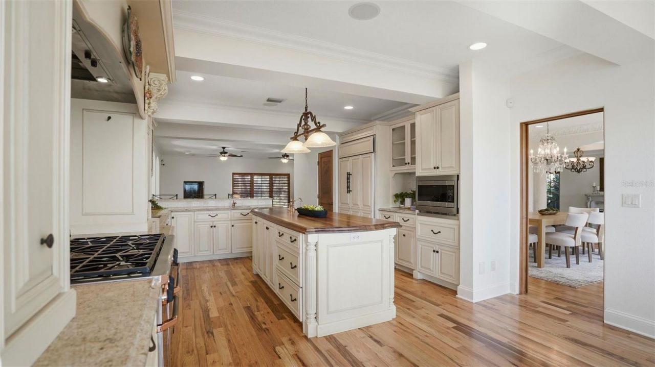 6755 30th Street S, Saint Petersburg, FL 33712 Photo